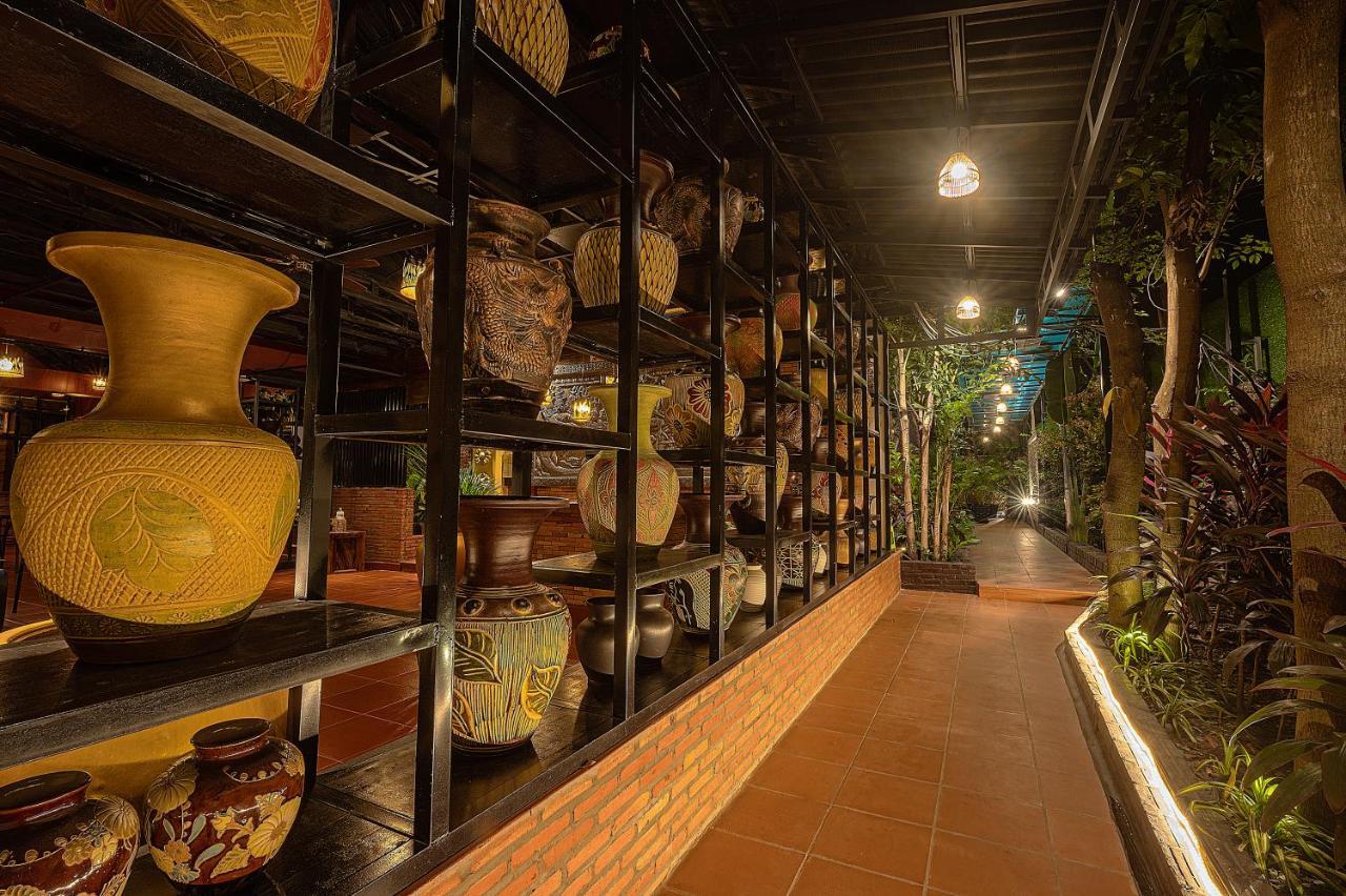 Ravady D'Angkor Hotel Siem Reap Exterior foto
