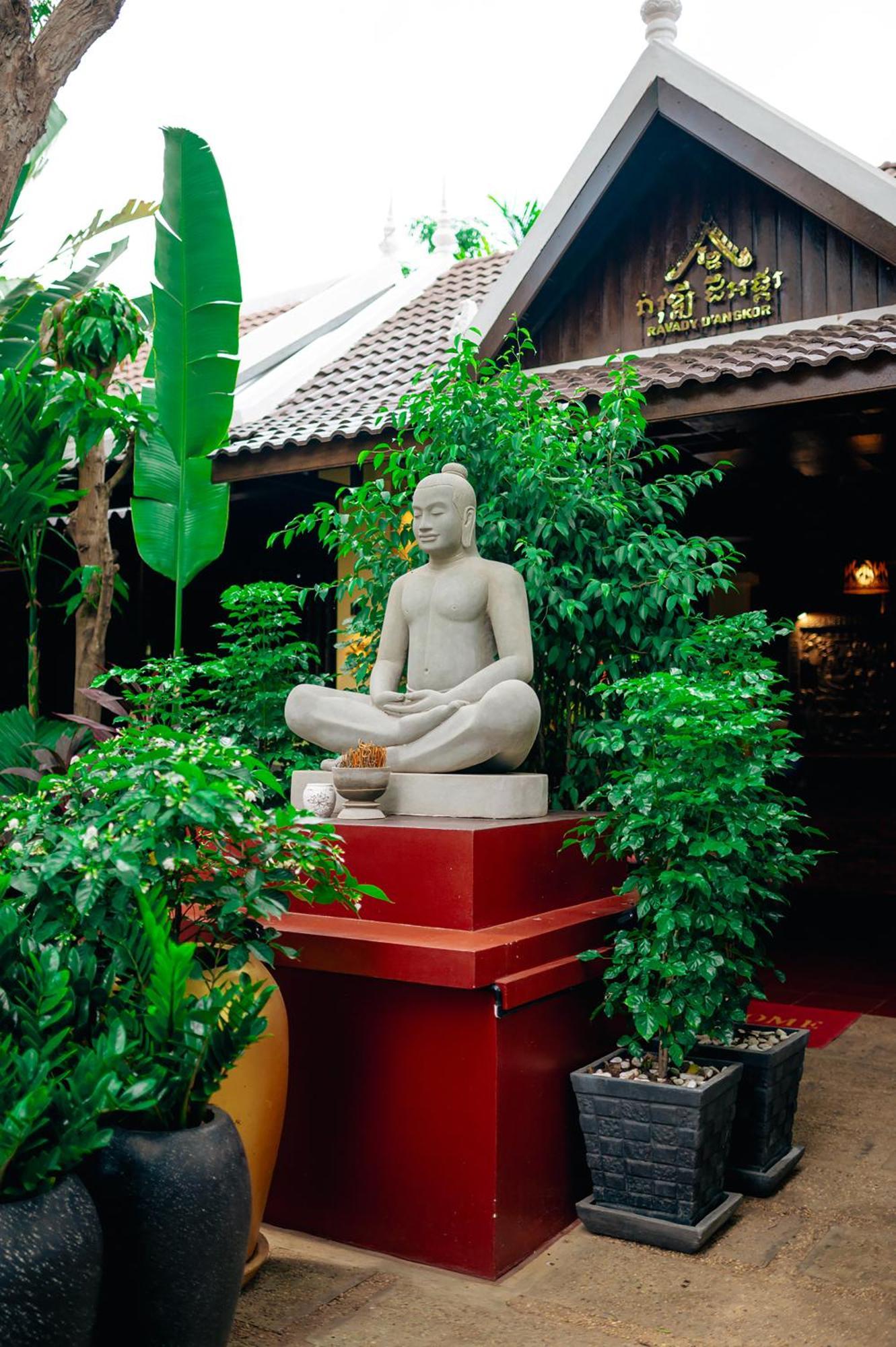 Ravady D'Angkor Hotel Siem Reap Exterior foto